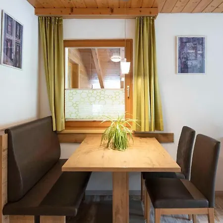 Madlaina Apartment *