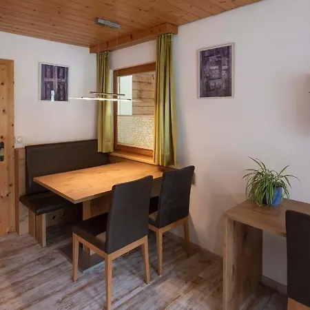 Madlaina Apartment *