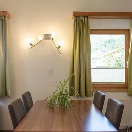 Madlaina Apartment *