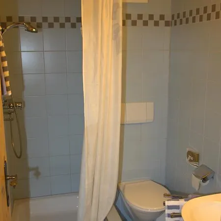 Apartment Madlaina *