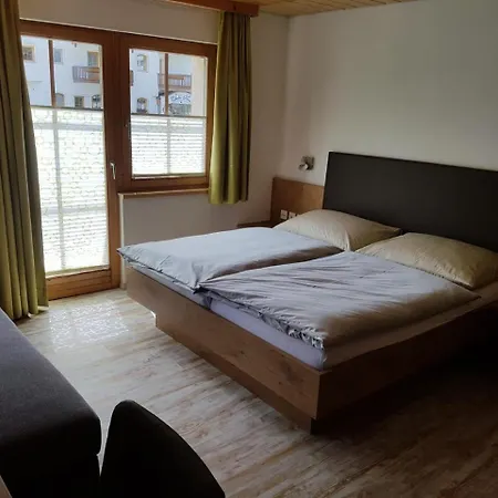 Madlaina Apartment