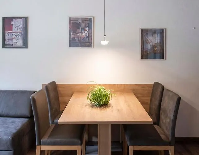 Apartamento Madlaina