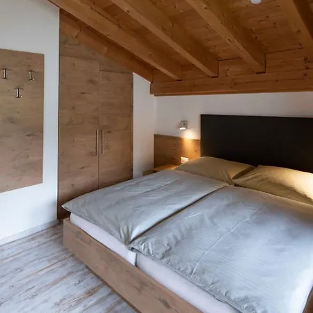 Appartement Madlaina *