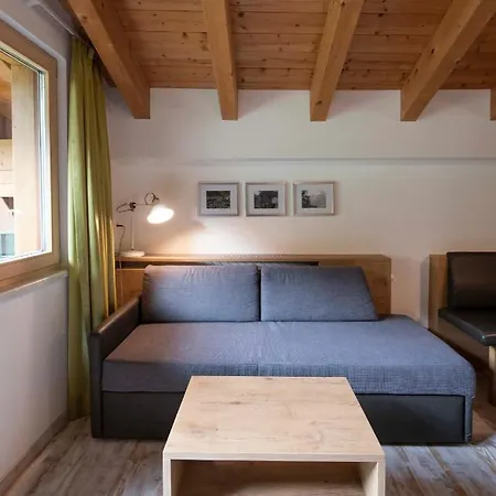 Apartamento Madlaina