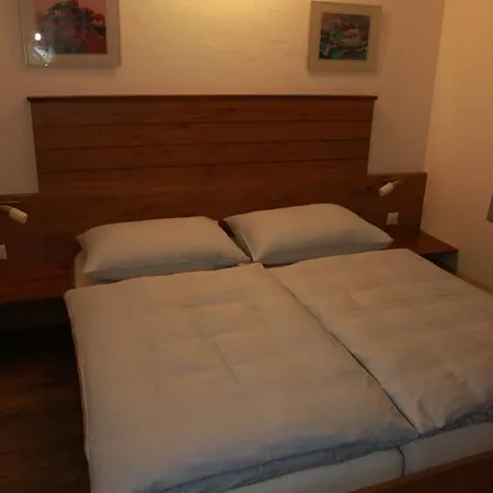 Apartamento Madlaina
