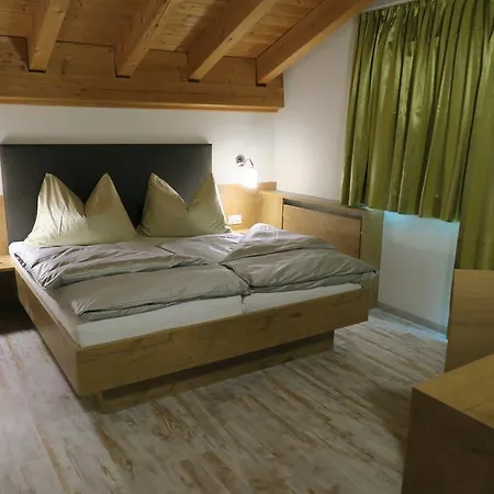 Apartamento Madlaina *