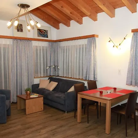 Apartamento Madlaina *